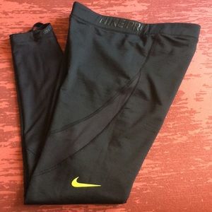 Nike Pro Hyperwarm Training Leggings Green size M